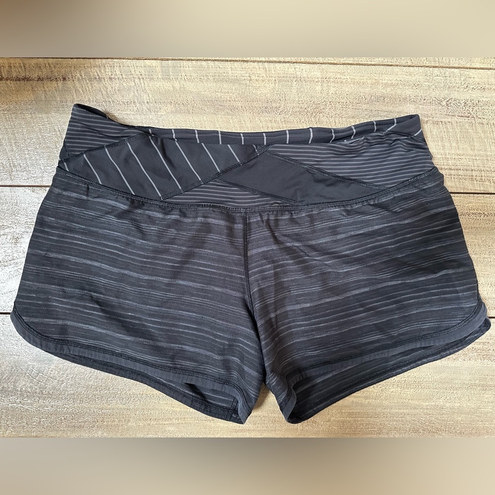 lululemon athletica Women’s Black Striped Performance Running Shorts Size 12